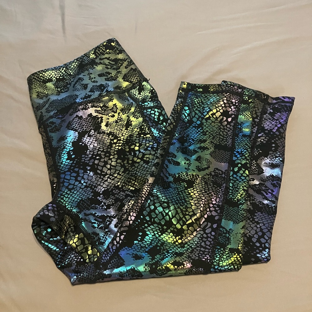 Constantly Varied Gear Multicolor Capris